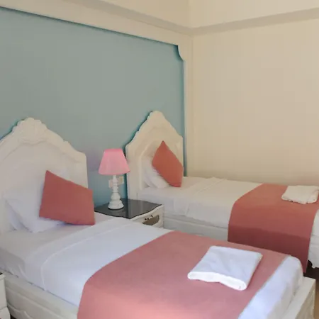 Ξενοδοχείο Montebello Deluxe