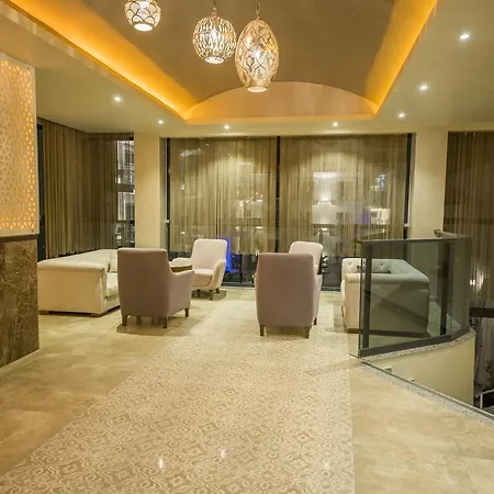 Ξενοδοχείο Montebello Deluxe