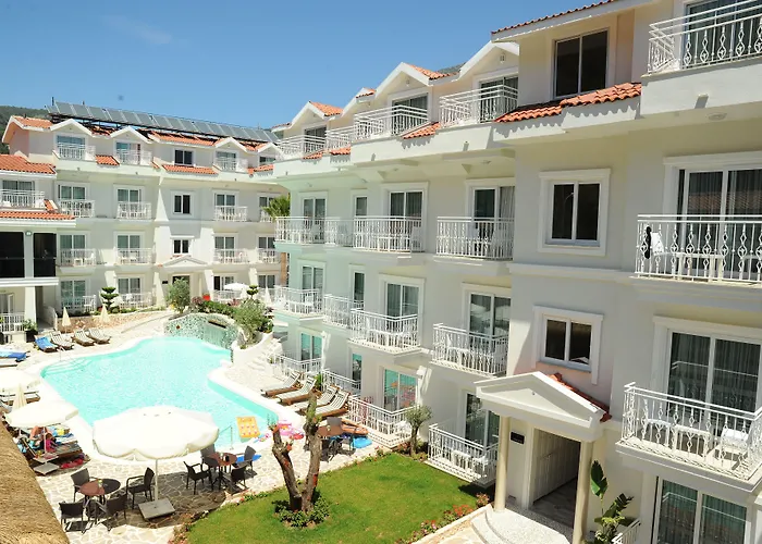 Hotel Montebello Deluxe