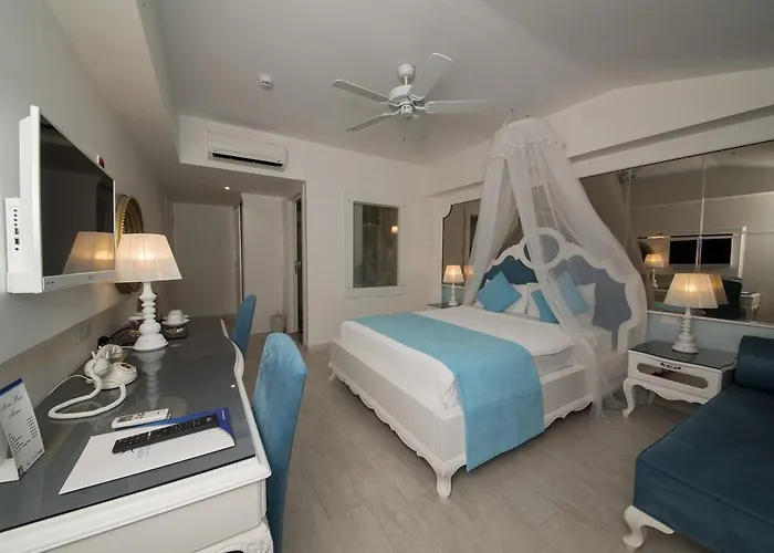 Montebello Deluxe Oludeniz