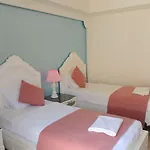 호텔 Montebello Deluxe