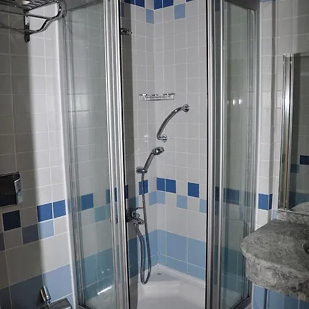 Montebello Deluxe 3* Ολουντενίζ
