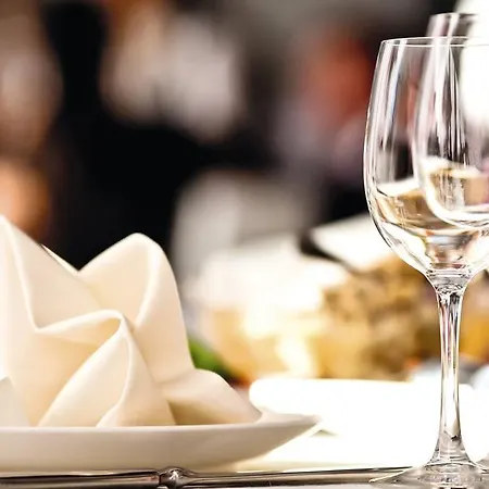 호텔 Montebello Deluxe