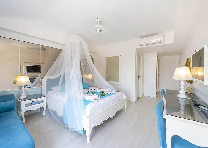 Hotell Montebello Deluxe