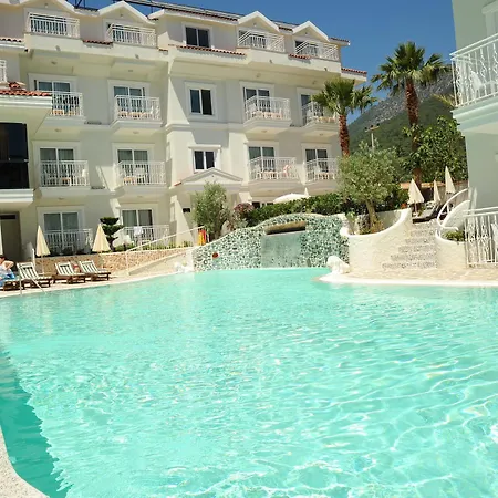 Отель Montebello Deluxe 3*