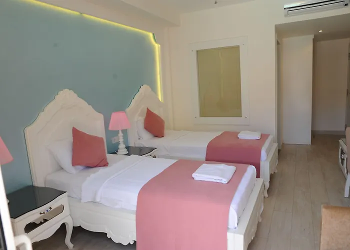 Montebello Deluxe 3* Ölüdeniz
