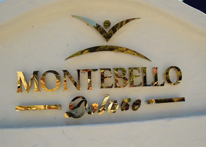 Montebello Deluxe Hotel